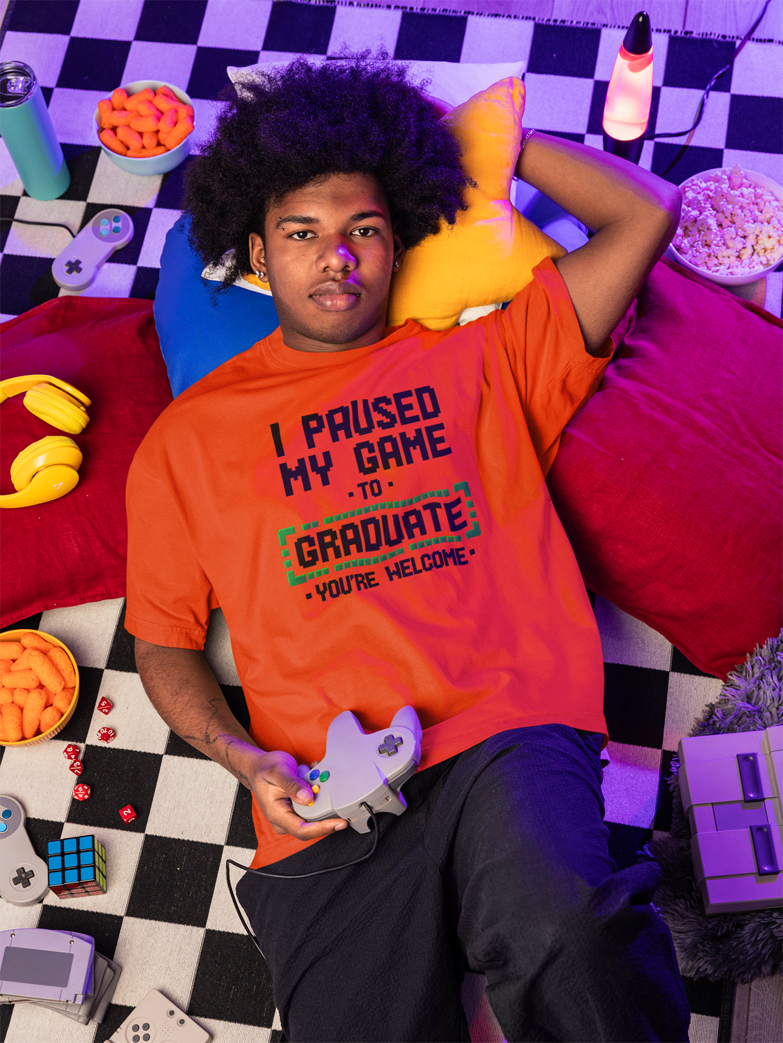 I Paused My Game to Graduate T-Shirt – You're Welcome - Black Graphic